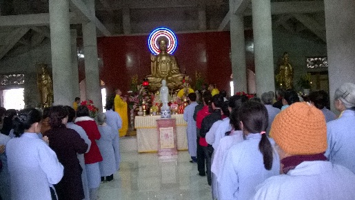 Quang Binh province: Buddha statue installed in Dai Giac pagoda